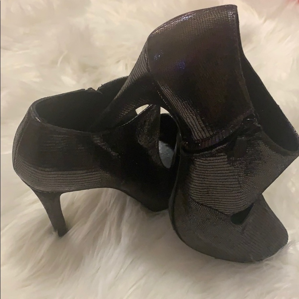 EUC Size 37 heels! D1